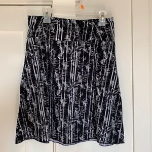 Soybu Black and White Pattern Skirt
